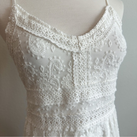 NWT Altar’d State Cami Strap White Lace Maxi Dress | Size XS Extra Smalll - Picture 3 of 7
